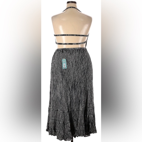 Earthbound Trading Co. Dress - Picture 2 of 5